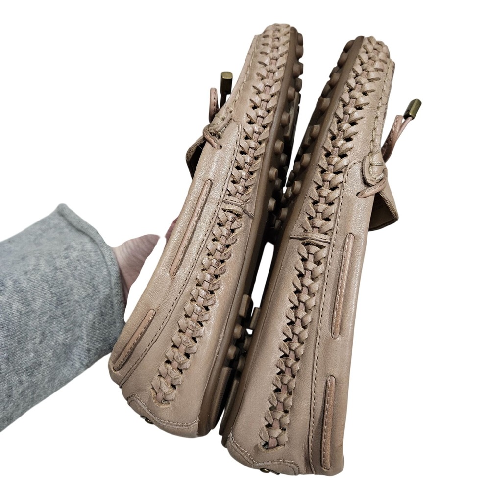Michael Kors Womens Leather Moccasins Size 6M Tan With Bow Gold Accents Slip On - Picture 10 of 11